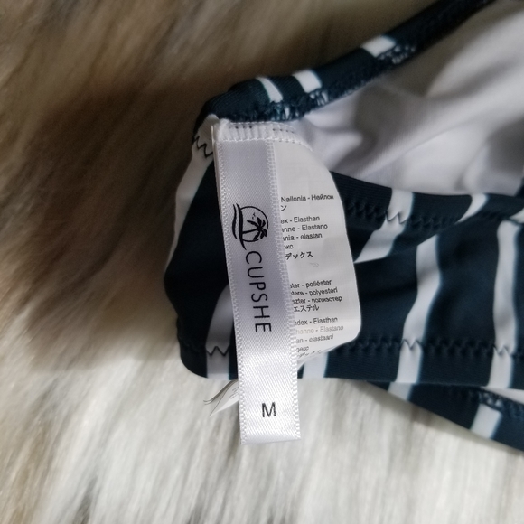 3×$25 Cupshe Striped Bikini Top Size Medium - Picture 4 of 5